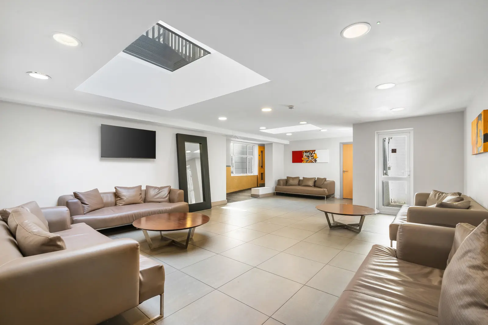 The guest lounge at The Mitre Hotel